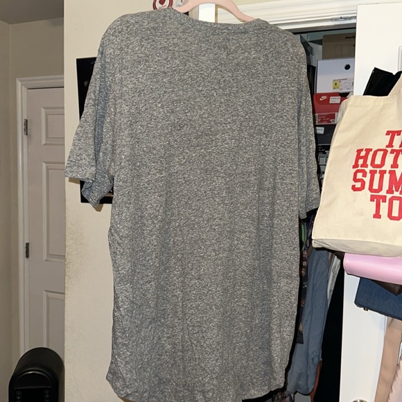 Men’s oversized basic Tee - Picture 5 of 5